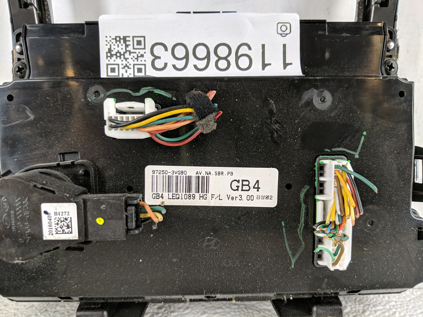2015-2017 Hyundai Azera Climate Control Module Temperature AC/Heater Replacement P/N:97250-3VGB0 Fits Fits 2015 2016 2017 OE