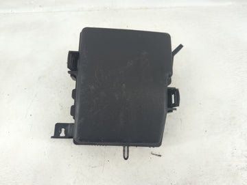 2015-2017 Hyundai Azera Fusebox Fuse Box Panel Relay Module P/N:91955-2T930 Fits Fits 2015 2016 2017 OEM Used Auto Parts - O