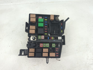 2015-2017 Hyundai Azera Fusebox Fuse Box Panel Relay Module P/N:91955-2T930 Fits Fits 2015 2016 2017 OEM Used Auto Parts