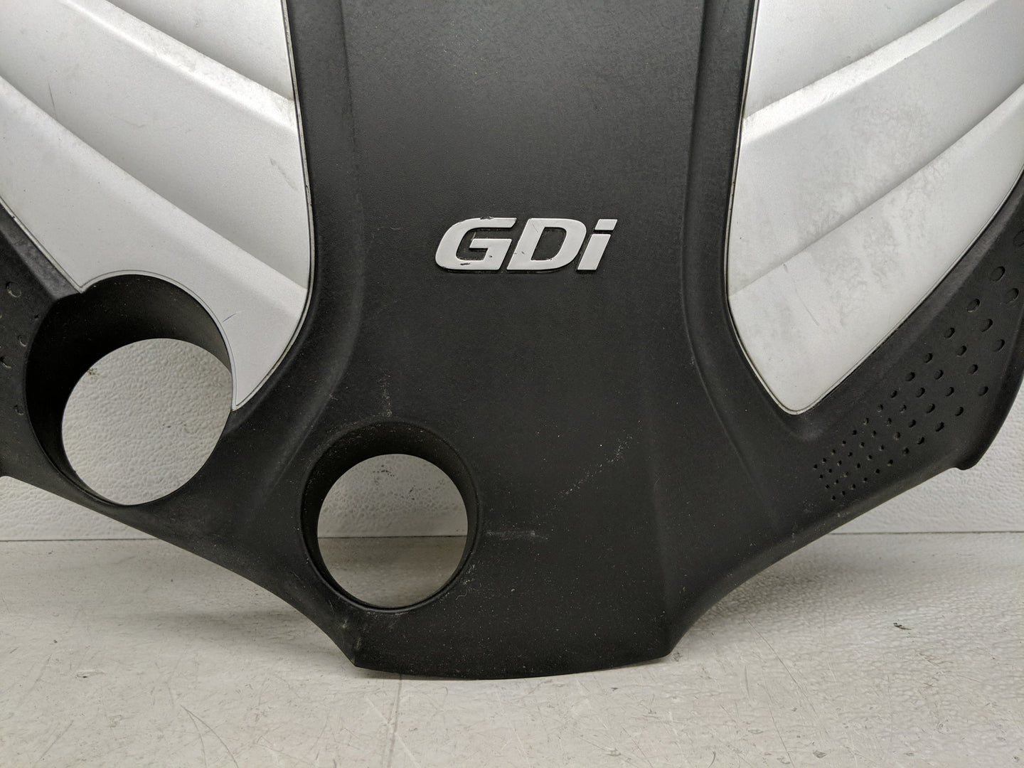 2016 Hyundai Azera Engine Cover - Oemusedautoparts1.com