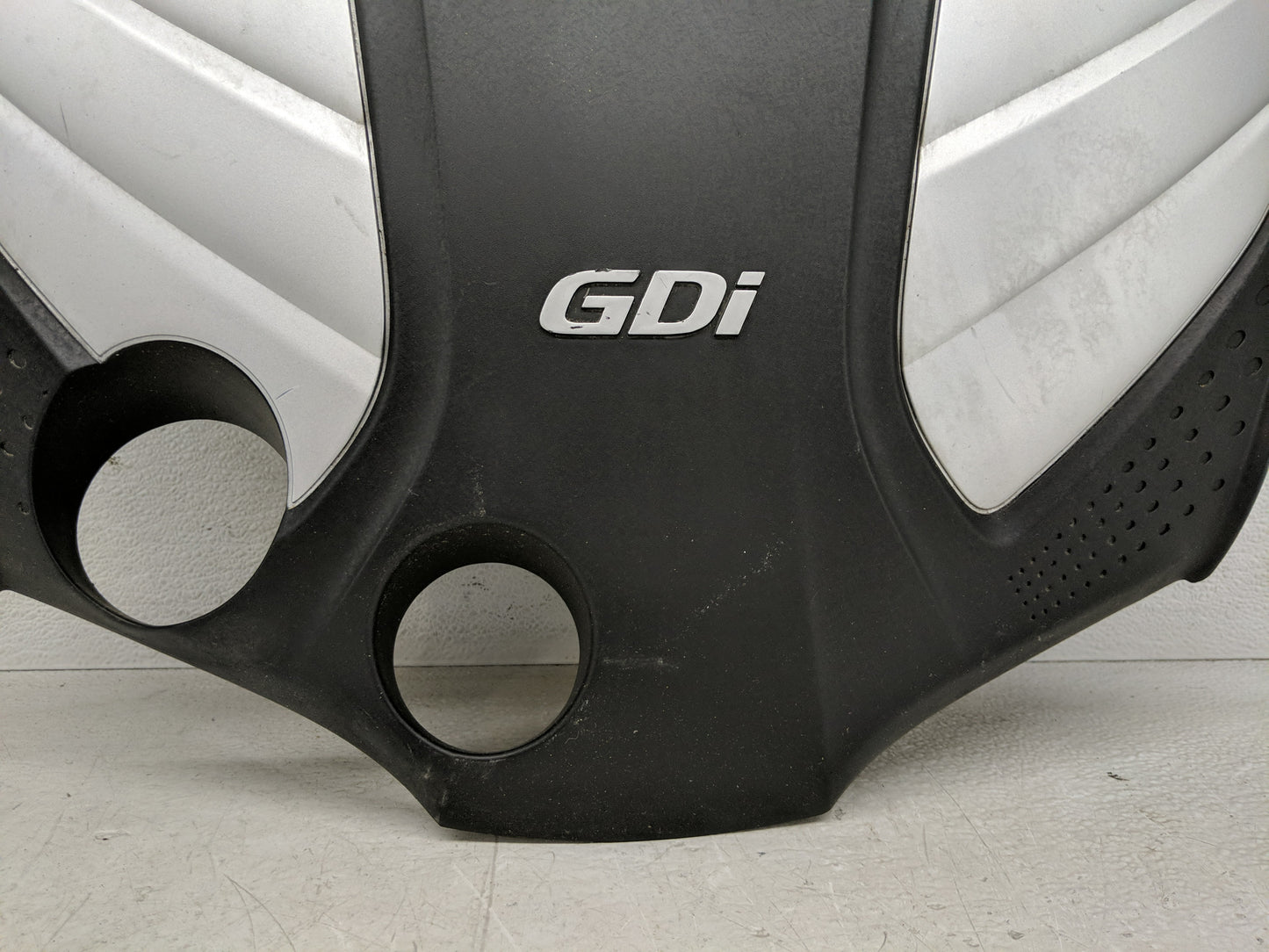 2016 Hyundai Azera Engine Cover - Oemusedautoparts1.com