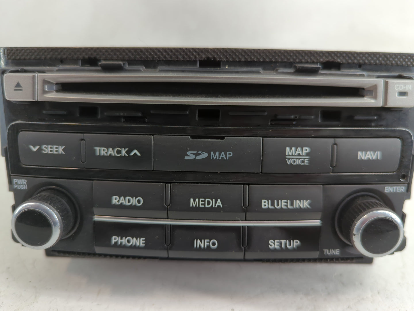 2015-2017 Hyundai Azera Radio AM FM Cd Player Receiver Replacement P/N:96560-3V531VD4 Fits Fits 2015 2016 2017 OEM Used Auto