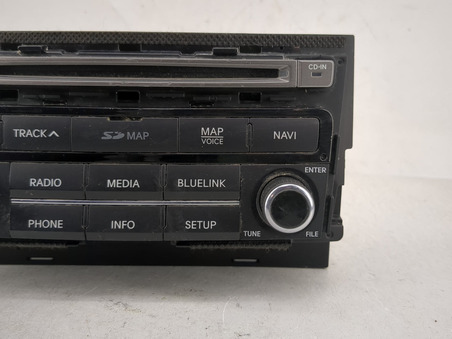 2015-2017 Hyundai Azera Radio AM FM Cd Player Receiver Replacement P/N:96560-3V531VD4 Fits Fits 2015 2016 2017 OEM Used Auto