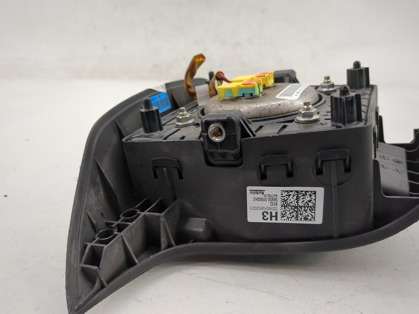 2012-2017 Hyundai Azera Air Bag Driver Left Steering Wheel Mounted Fits Fits 2012 2013 2014 2015 2016 2017 OEM Used Auto Par