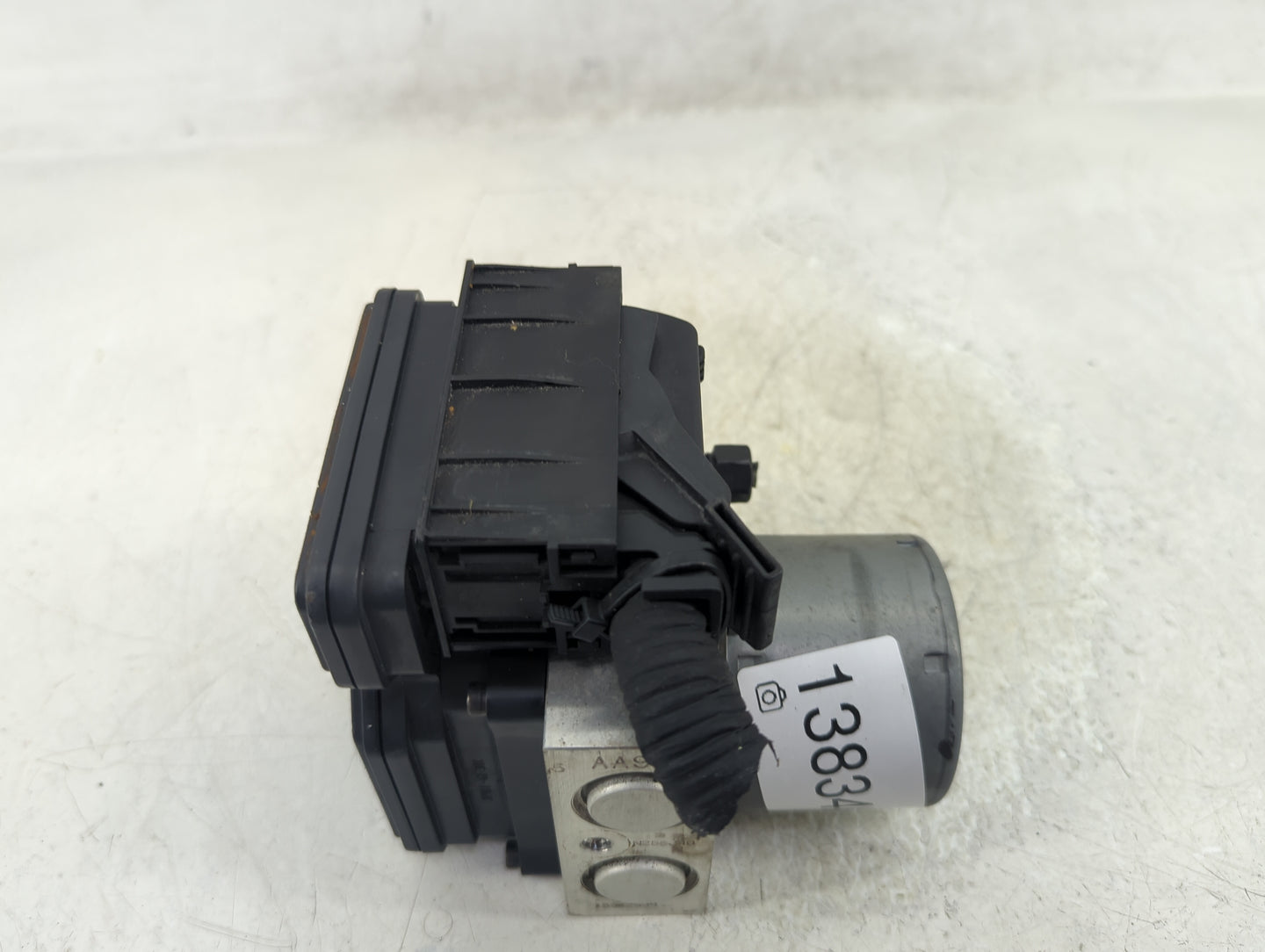 2016-2017 Hyundai Azera ABS Pump Control Module Replacement P/N:58920-3V350 Fits Fits 2016 2017 OEM Used Auto Parts - Oemuse