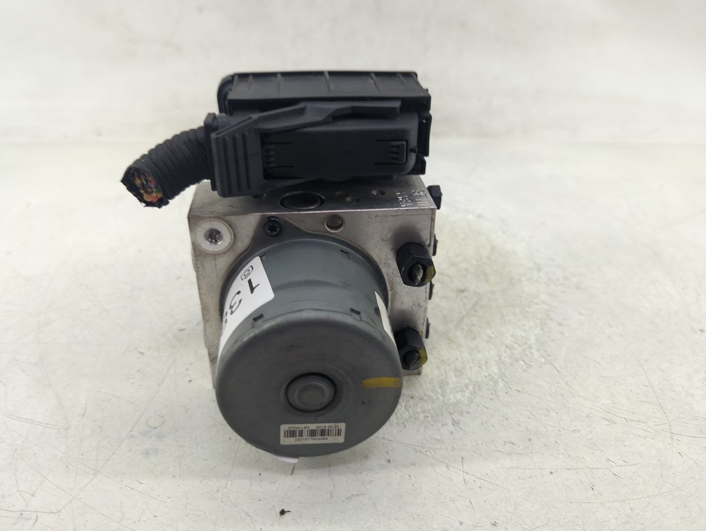2016-2017 Hyundai Azera ABS Pump Control Module Replacement P/N:58920-3V350 Fits Fits 2016 2017 OEM Used Auto Parts - Oemuse