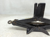 2016 Hyundai Azera Spare Scissor Car Jack 1390162 - Oemusedautoparts1.com