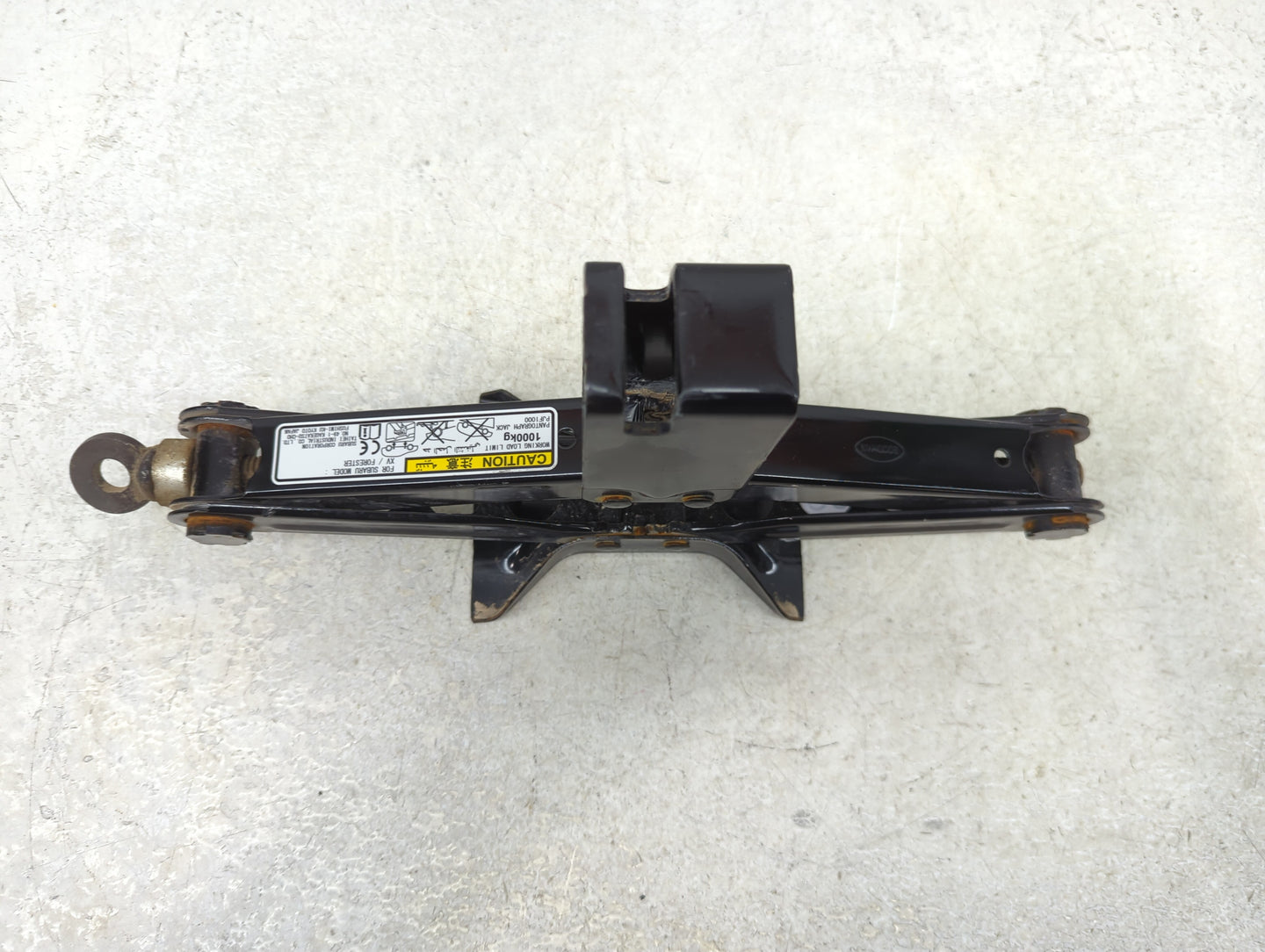 2016 Hyundai Azera Spare Scissor Car Jack 1390162 - Oemusedautoparts1.com