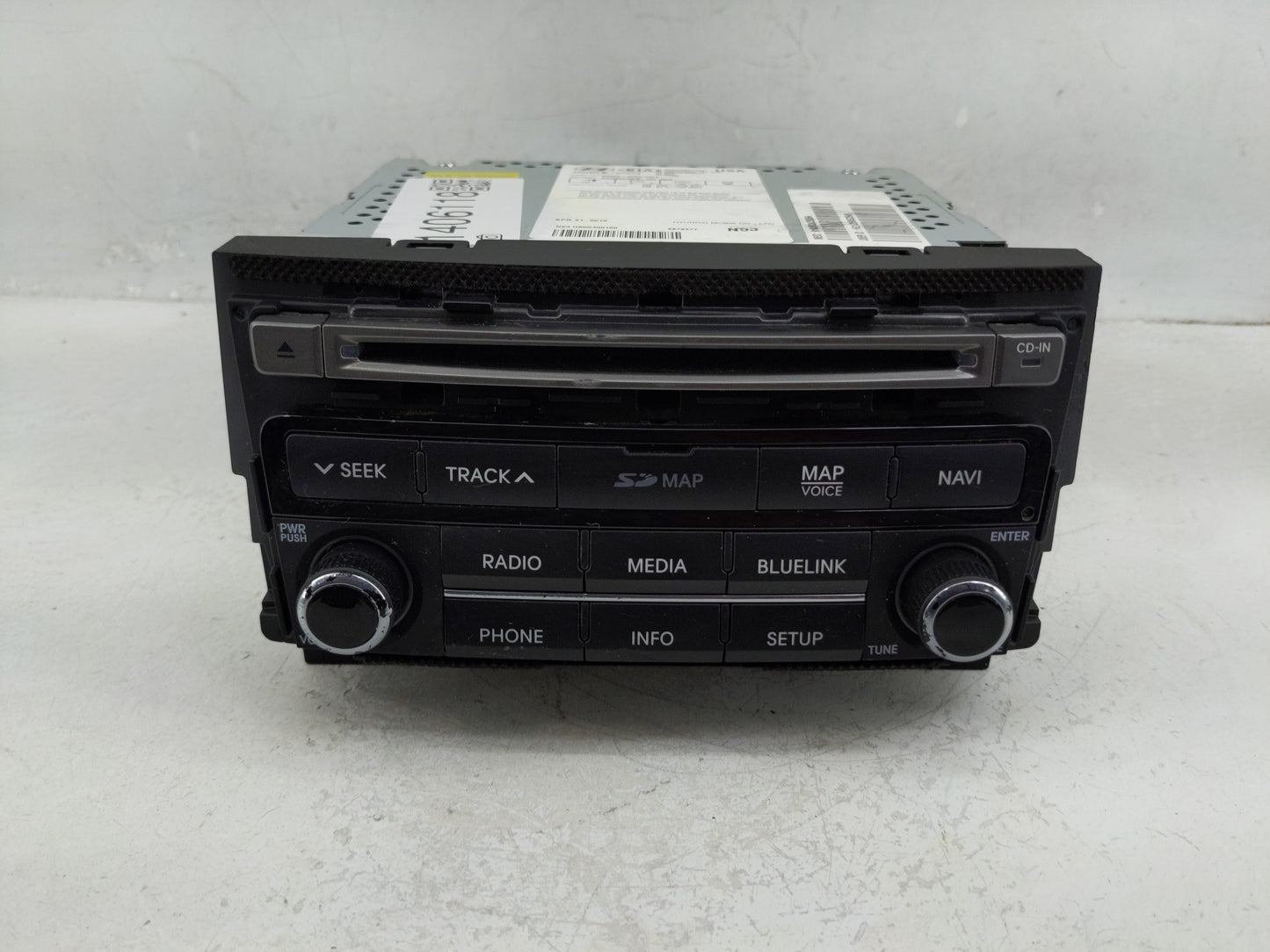 2015-2017 Hyundai Azera Radio AM FM Cd Player Receiver Replacement P/N:96560-3V531VD4 965603V531VD4 Fits Fits 2015 2016 2017