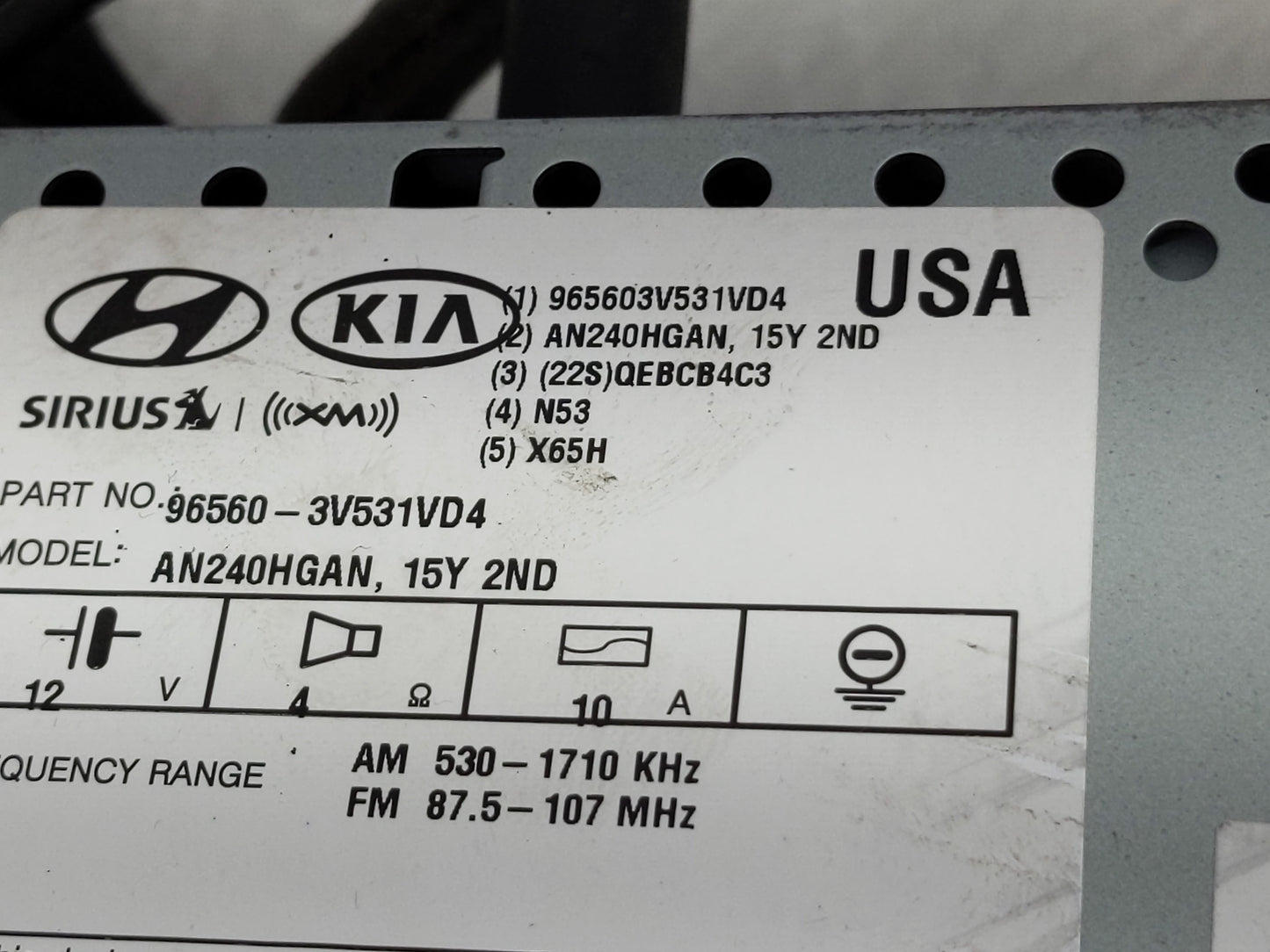 2015-2017 Hyundai Azera Radio AM FM Cd Player Receiver Replacement P/N:96560-3V531VD4 965603V531VD4 Fits Fits 2015 2016 2017