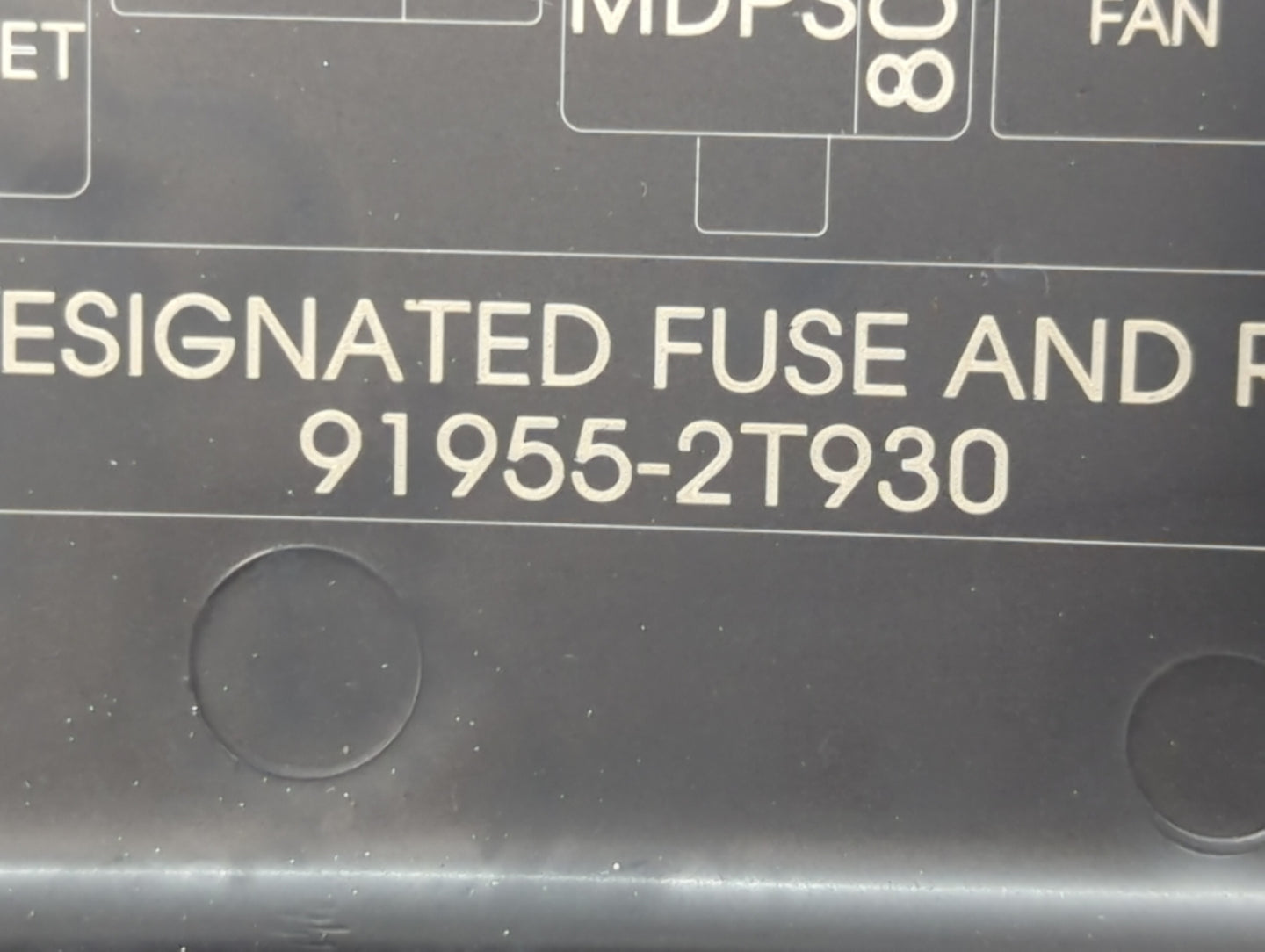 2015-2017 Hyundai Azera Fusebox Fuse Box Panel Relay Module P/N:91955-2T930 Fits Fits 2015 2016 2017 OEM Used Auto Parts - O