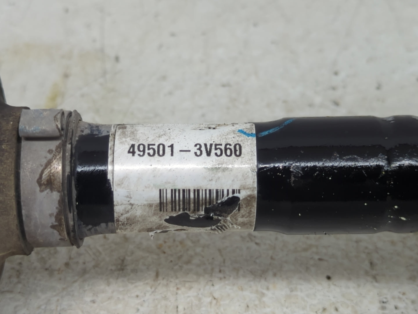 2013-2017 Hyundai Azera Axle Shaft Front Passenger Cv C/v - Oemusedautoparts1.com