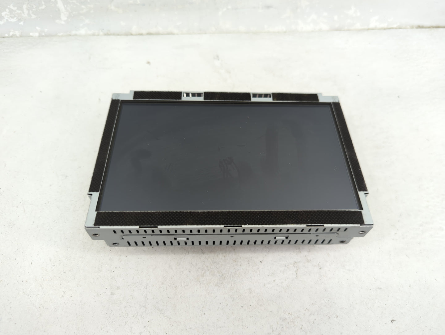 2015-2017 Hyundai Azera Information Display Screen - Oemusedautoparts1.com