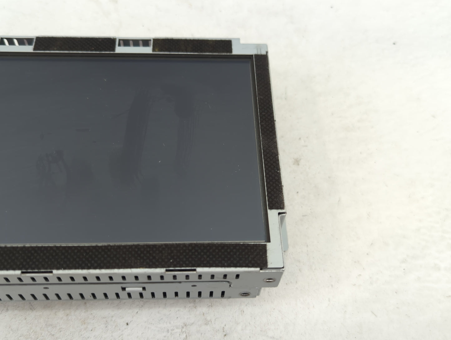 2015-2017 Hyundai Azera Information Display Screen - Oemusedautoparts1.com