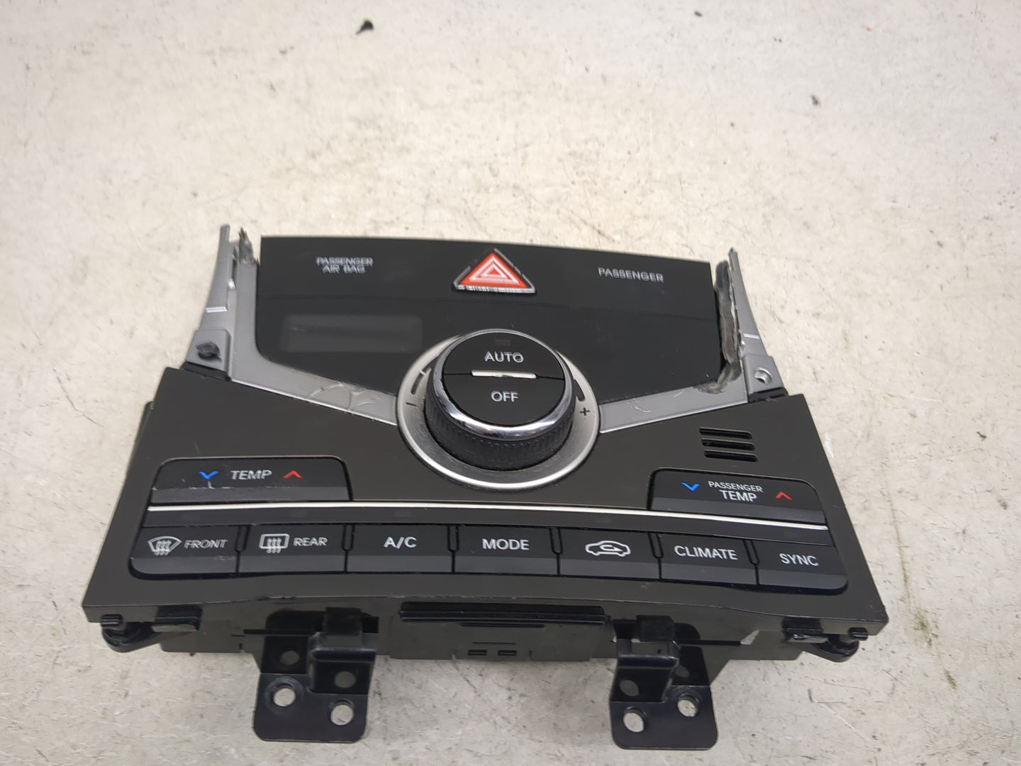2015-2017 Hyundai Azera Climate Control Module Temperature AC/Heater Replacement P/N:97250-3V 97250-3VXXX Fits Fits 2015 201