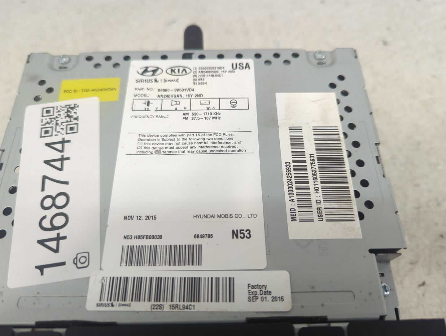 2015-2017 Hyundai Azera Radio AM FM Cd Player Receiver Replacement P/N:96560-3V531VD4 AN240HGAN Fits Fits 2015 2016 2017 OEM