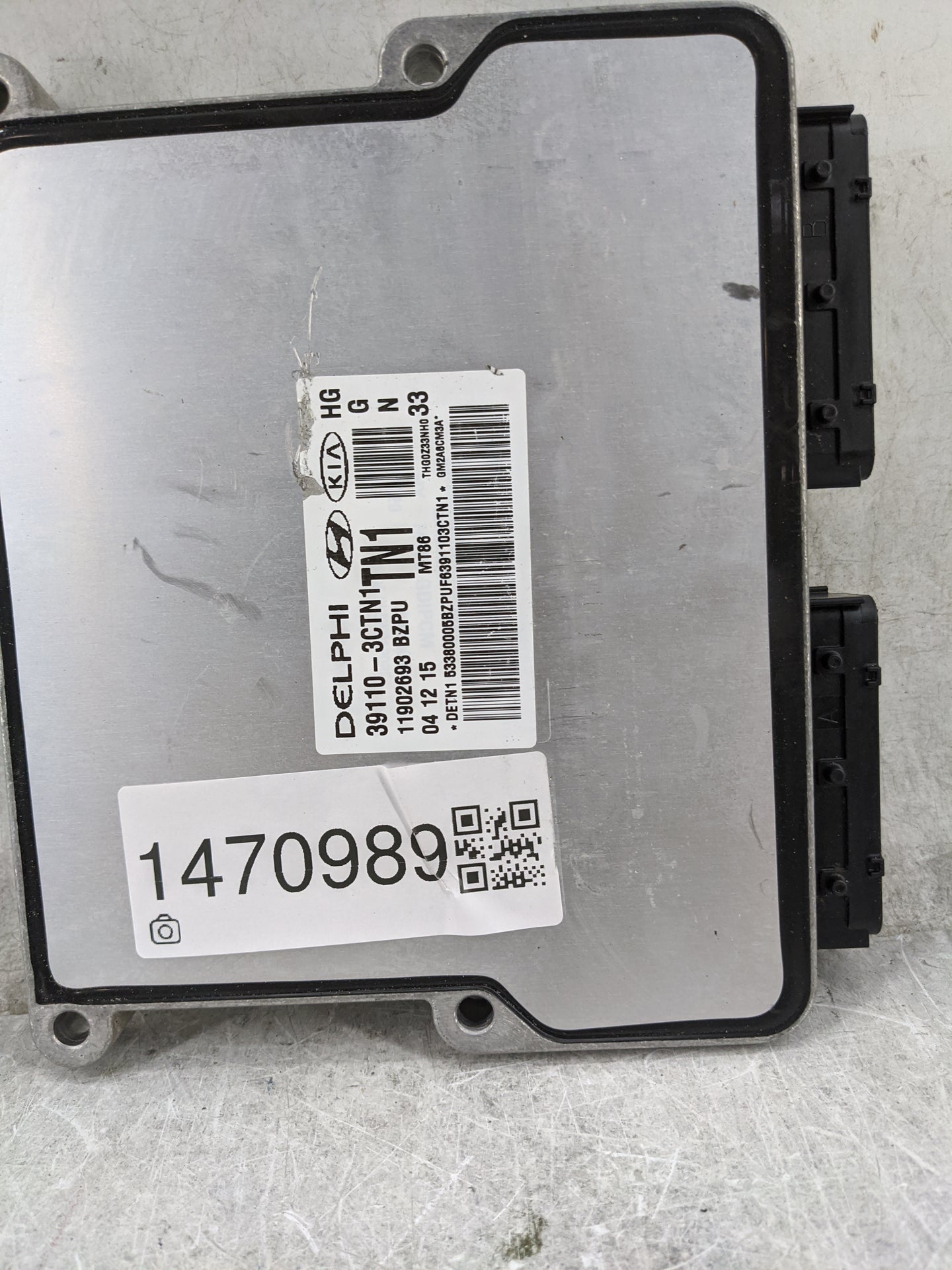 2015-2017 Hyundai Azera PCM Engine Control Computer ECU ECM PCU OEM P/N:39110-3CTN1 Fits Fits 2015 2016 2017 OEM Used Auto P