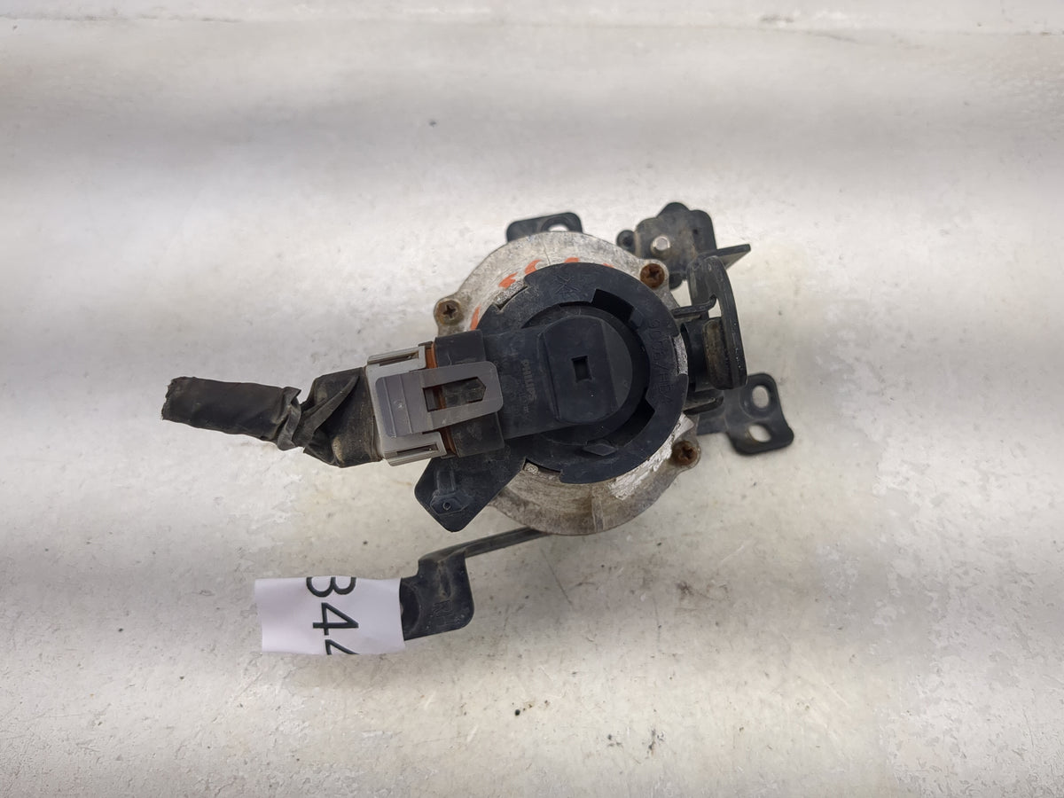2015-2017 Hyundai Azera Passenger Right Oem Front Light Lamp Black - Oemusedautoparts1.com
