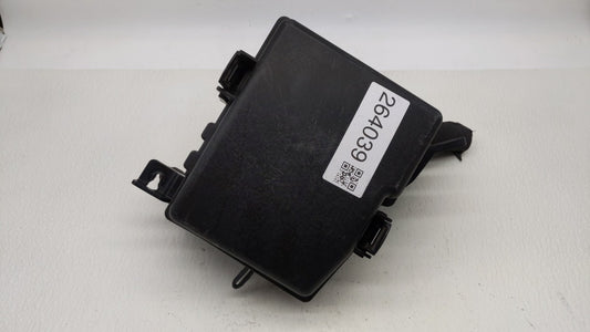 2015-2017 Hyundai Azera Fusebox Fuse Box Panel Relay Module P/N:91223 3V020 Fits Fits 2015 2016 2017 OEM Used Auto Parts - O