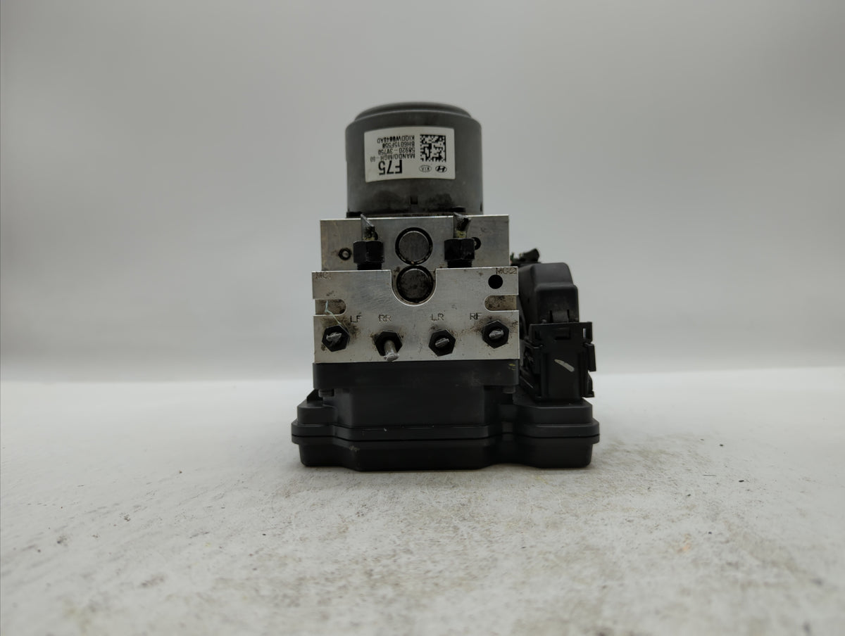 2016-2017 Hyundai Azera Anti-Lock Brake ABS Pump Module Actuator OEM P/N:58920-3V350 Fits Fits 2016 2017 OEM Used Auto Parts