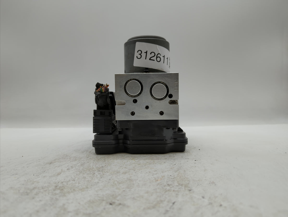 2016-2017 Hyundai Azera Anti-Lock Brake ABS Pump Module Actuator OEM P/N:58920-3V350 Fits Fits 2016 2017 OEM Used Auto Parts