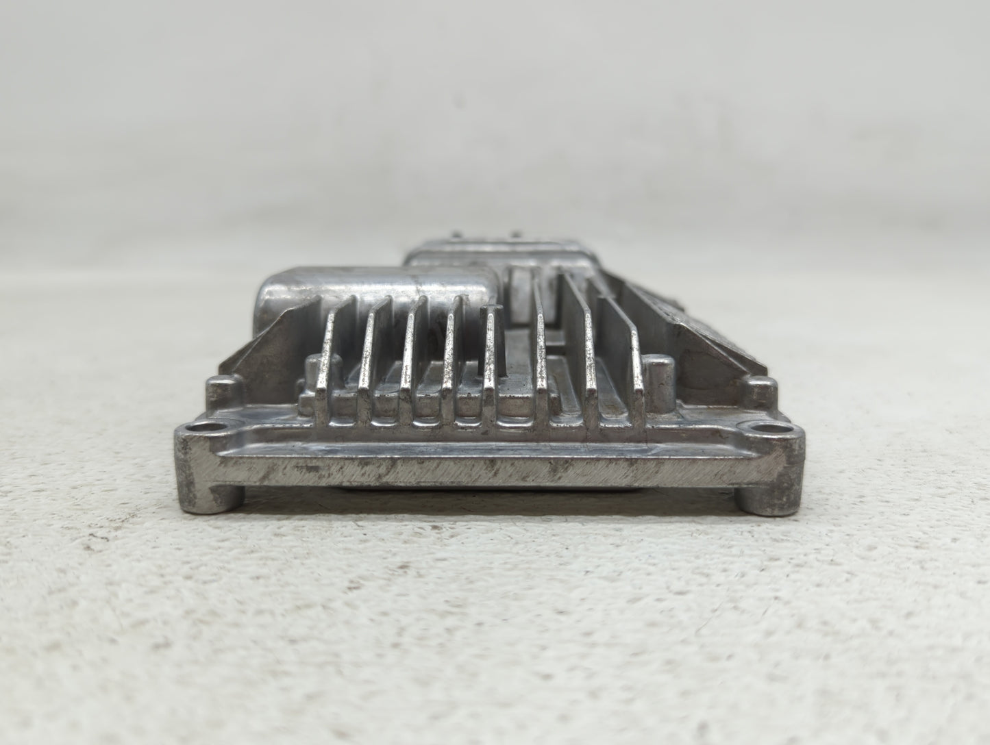 2012-2017 Hyundai Azera PCM Engine Control Computer ECU ECM PCU OEM P/N:39172-3C020 39175-3C000 Fits OEM Used Auto Parts - O