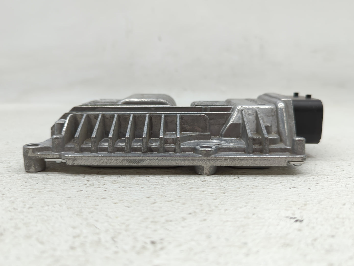 2012-2017 Hyundai Azera PCM Engine Control Computer ECU ECM PCU OEM P/N:39172-3C020 39175-3C000 Fits OEM Used Auto Parts - O