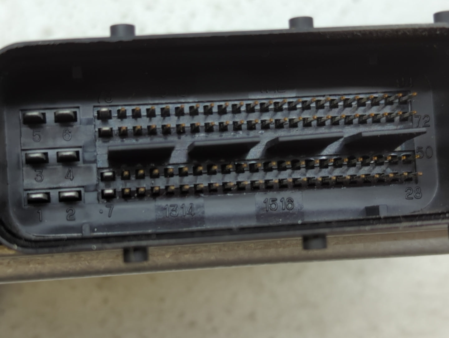 2012-2017 Hyundai Azera PCM Engine Control Computer ECU ECM PCU OEM P/N:39172-3C020 39175-3C000 Fits OEM Used Auto Parts - O