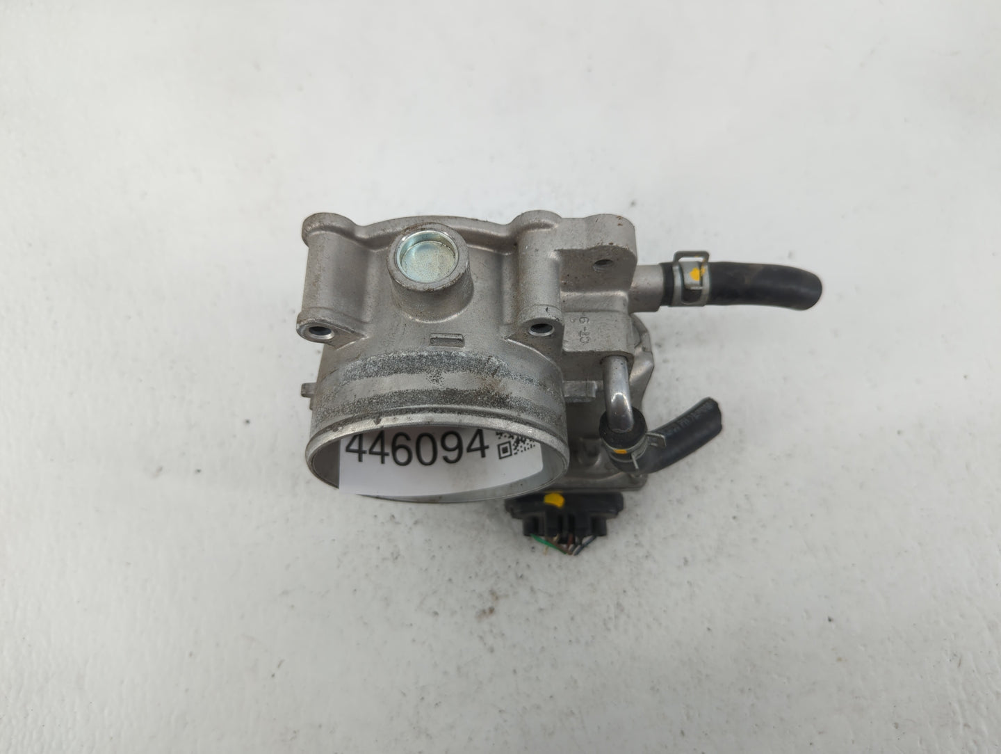 2012-2017 Hyundai Azera Throttle Body P/N:35100-3CAA0 Fits Fits 2012 2013 2014 2015 2016 2017 2018 OEM Used Auto Parts - Oem