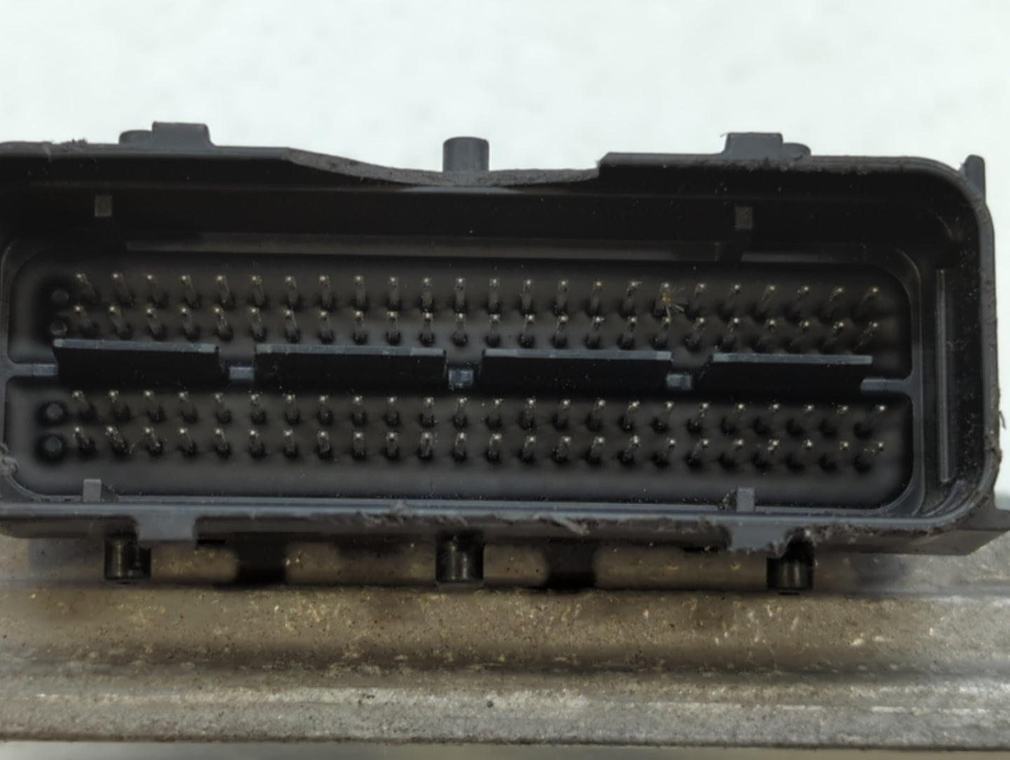 2016 Hyundai Azera Chassis Control Module Ccm Bcm Body Control - Oemusedautoparts1.com