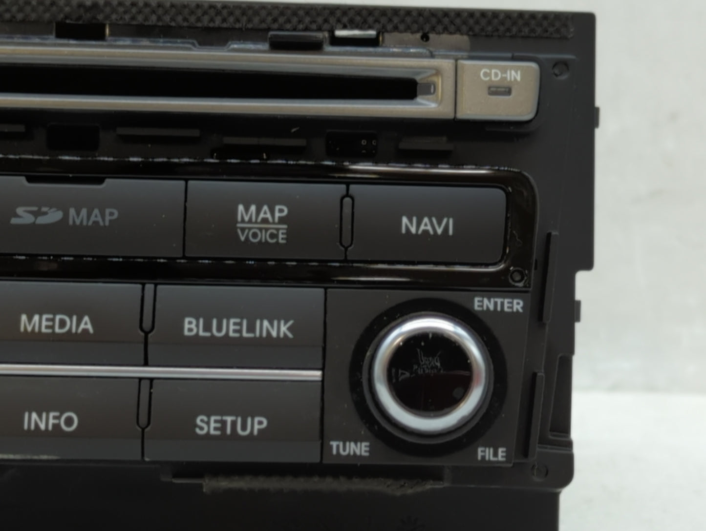 2015-2017 Hyundai Azera Radio AM FM Cd Player Receiver Replacement P/N:96560-3V530VD4 Fits Fits 2015 2016 2017 OEM Used Auto