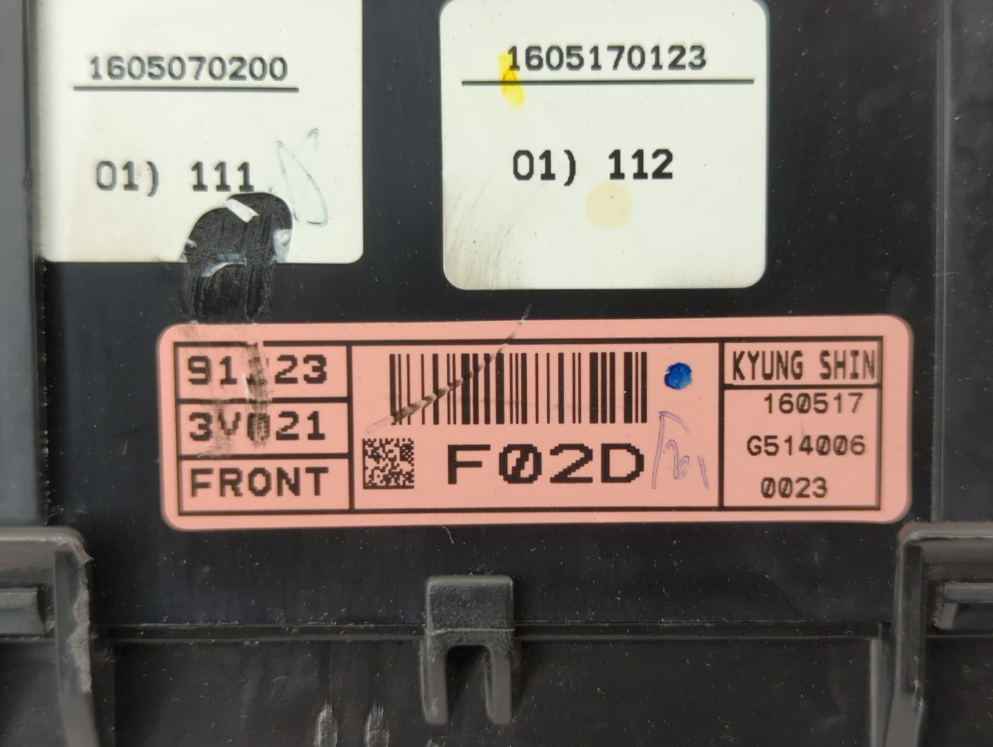 2015-2017 Hyundai Azera Fusebox Fuse Box Panel Relay Module P/N:91223-3V021 Fits Fits 2015 2016 2017 OEM Used Auto Parts - O