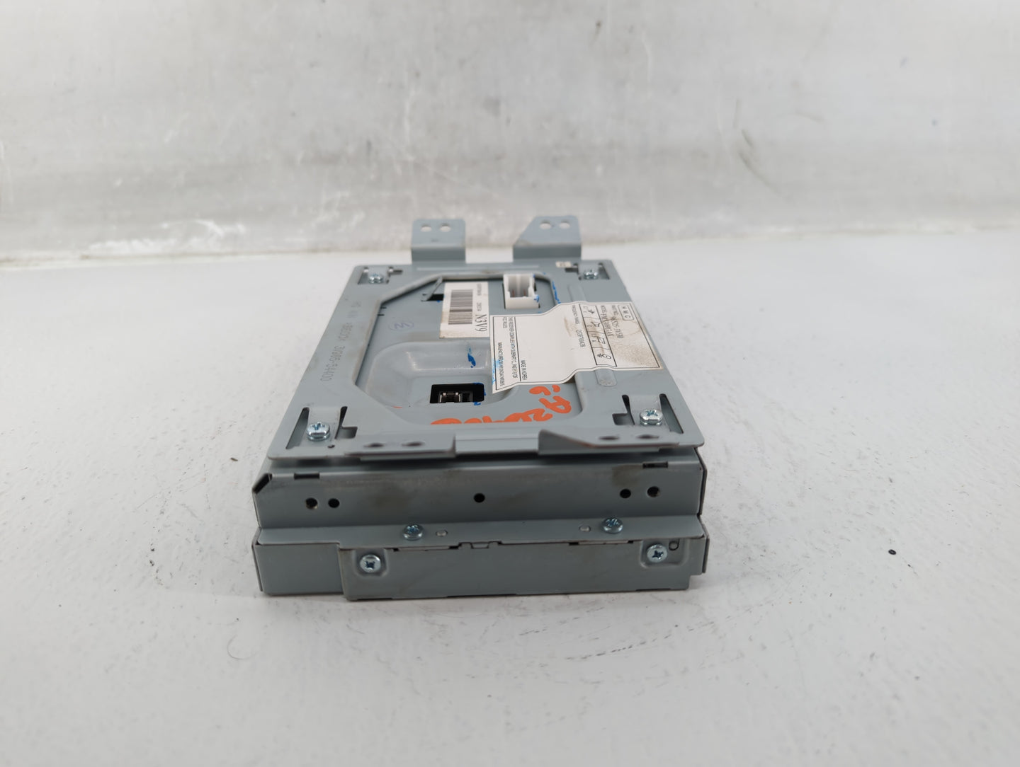 2015-2017 Hyundai Azera Information Display Screen - Oemusedautoparts1.com