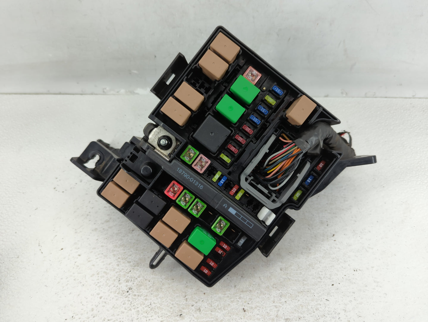 2015-2017 Hyundai Azera Fusebox Fuse Box Panel Relay Module P/N:91223-3V021 Fits Fits 2015 2016 2017 OEM Used Auto Parts - O