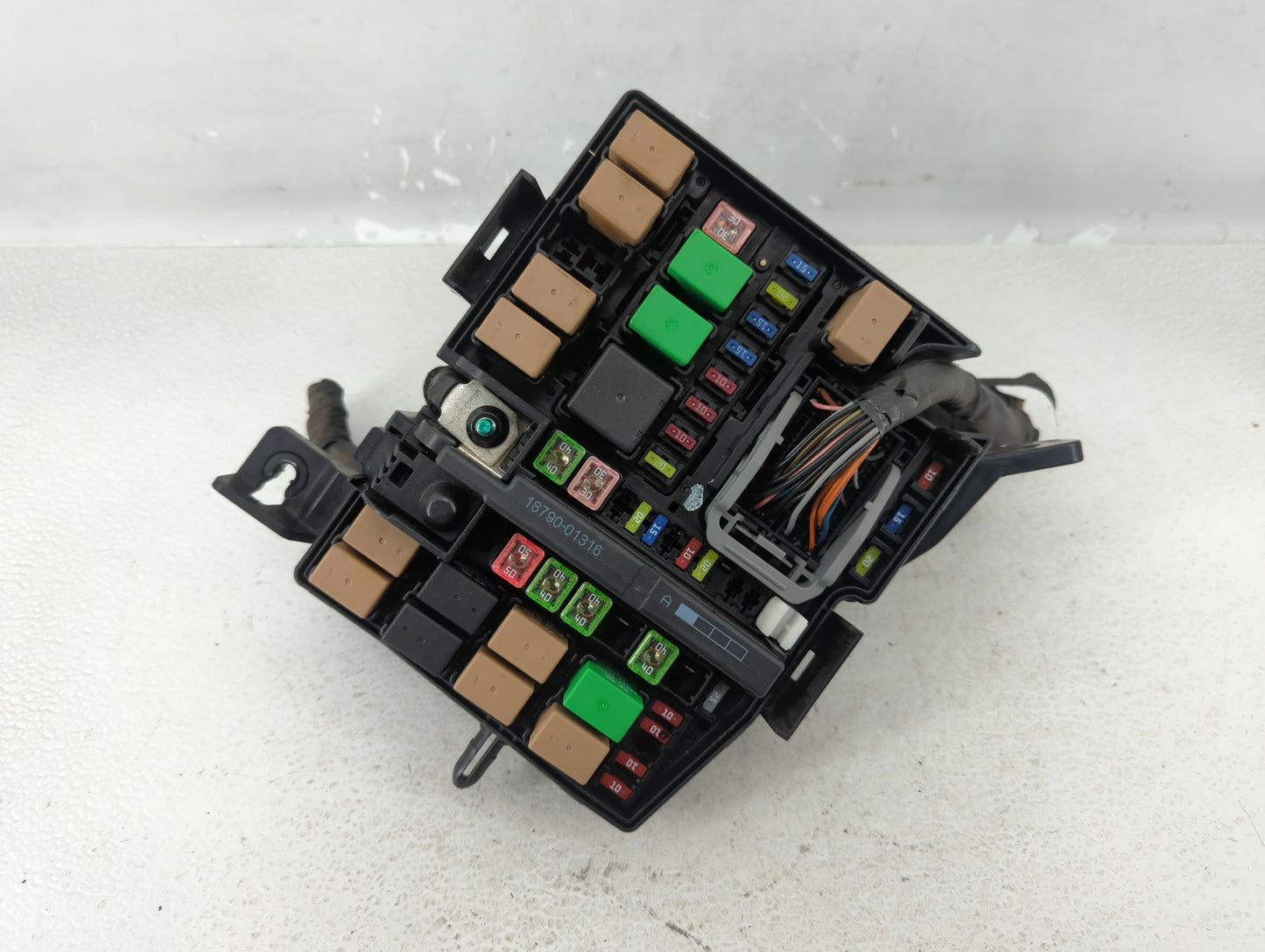 2015-2017 Hyundai Azera Fusebox Fuse Box Panel Relay Module P/N:1506200714 91223-3V020 Fits Fits 2015 2016 2017 OEM Used Aut