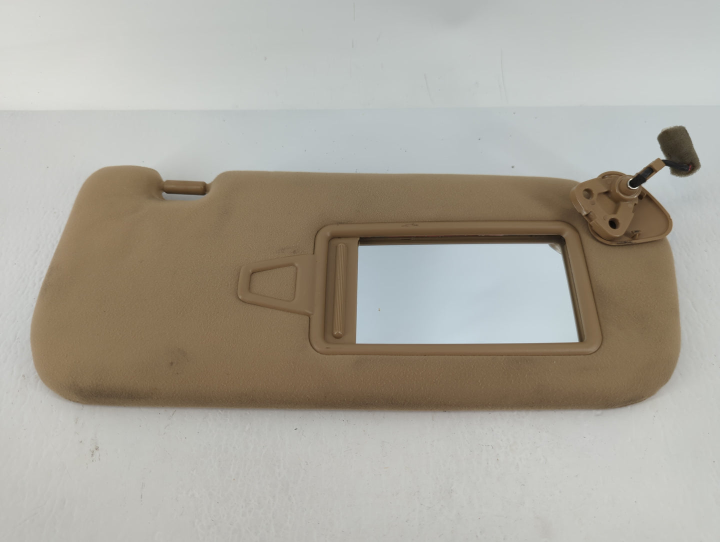 2012-2017 Hyundai Azera Sun Visor Shade Replacement Passenger Right Mirror Fits Fits 2012 2013 2014 2015 2016 2017 OEM Used 