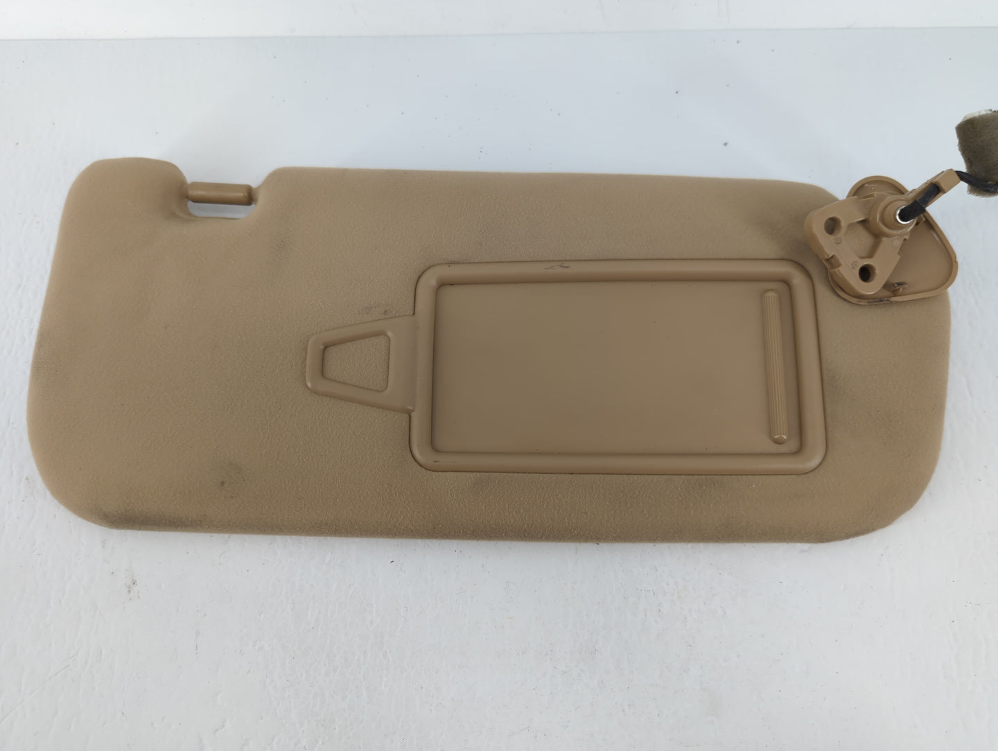 2012-2017 Hyundai Azera Sun Visor Shade Replacement Passenger Right Mirror Fits Fits 2012 2013 2014 2015 2016 2017 OEM Used 