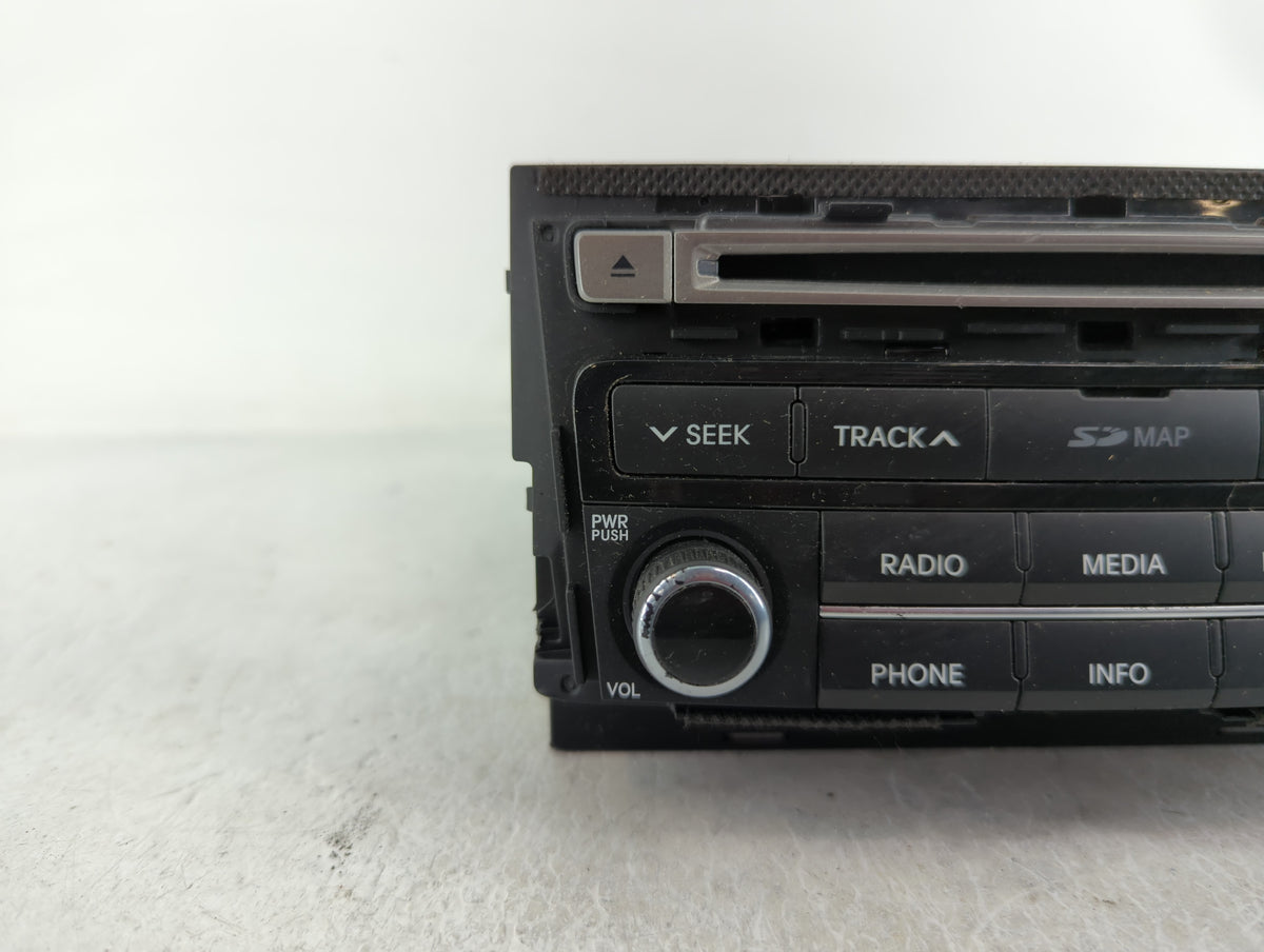 2015-2017 Hyundai Azera Am Fm Cd Player Radio Receiver 655149 - Oemusedautoparts1.com