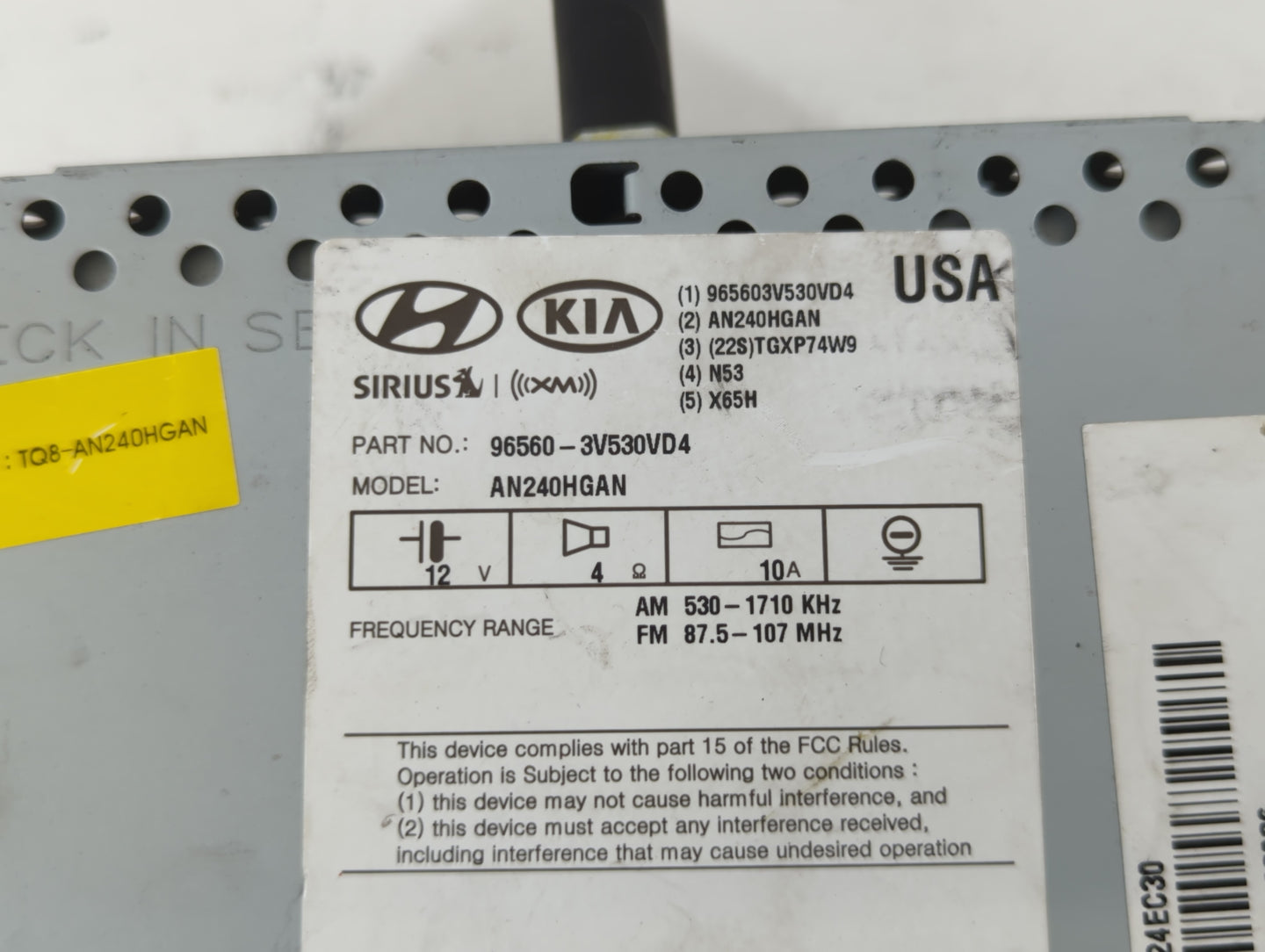 2015-2017 Hyundai Azera Am Fm Cd Player Radio Receiver - Oemusedautoparts1.com