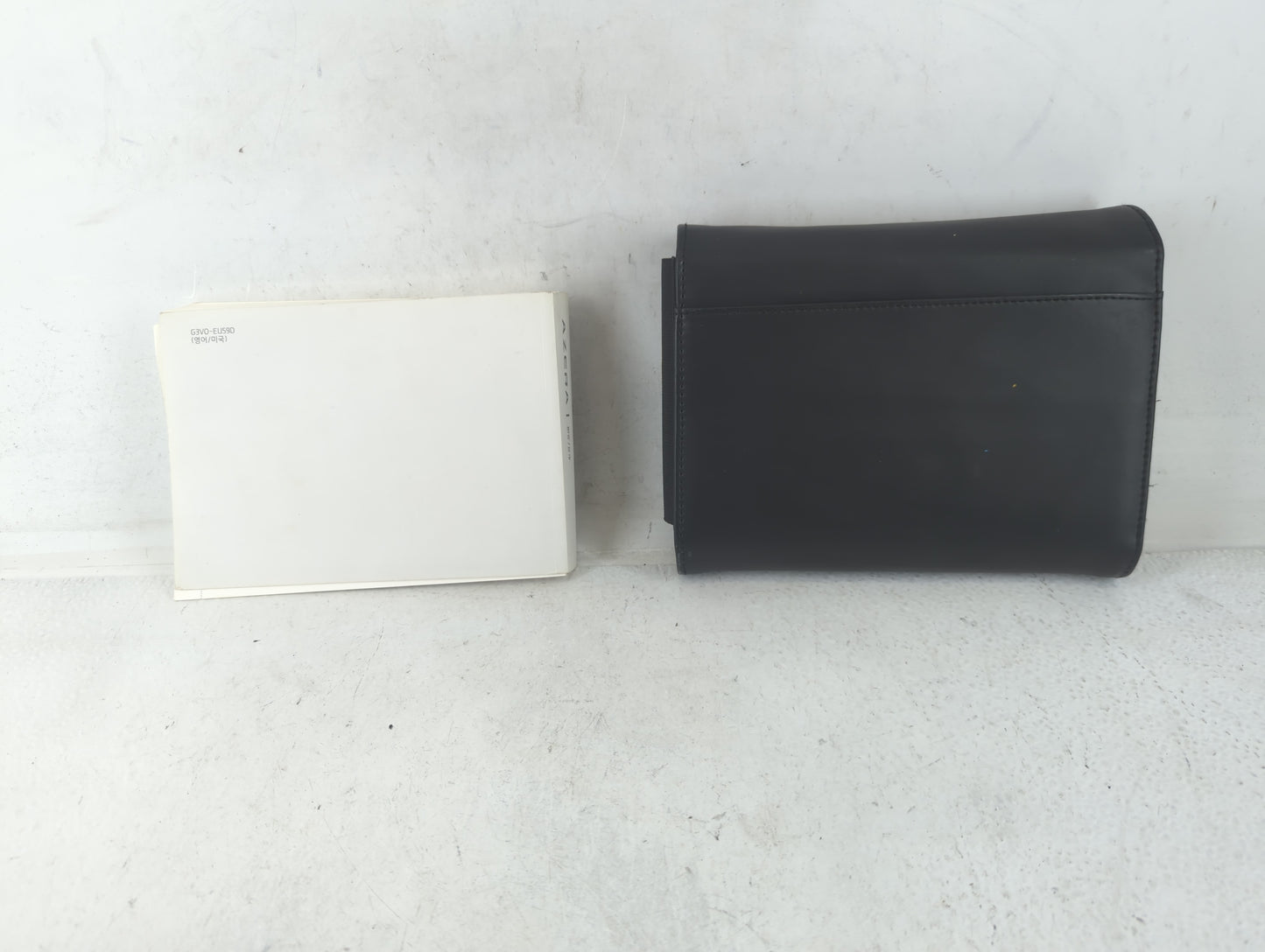 2016 Hyundai Azera Owners Manual Book Guide P/N:G3V0-EU590 OEM Used Auto Parts - Oemusedautoparts1.com