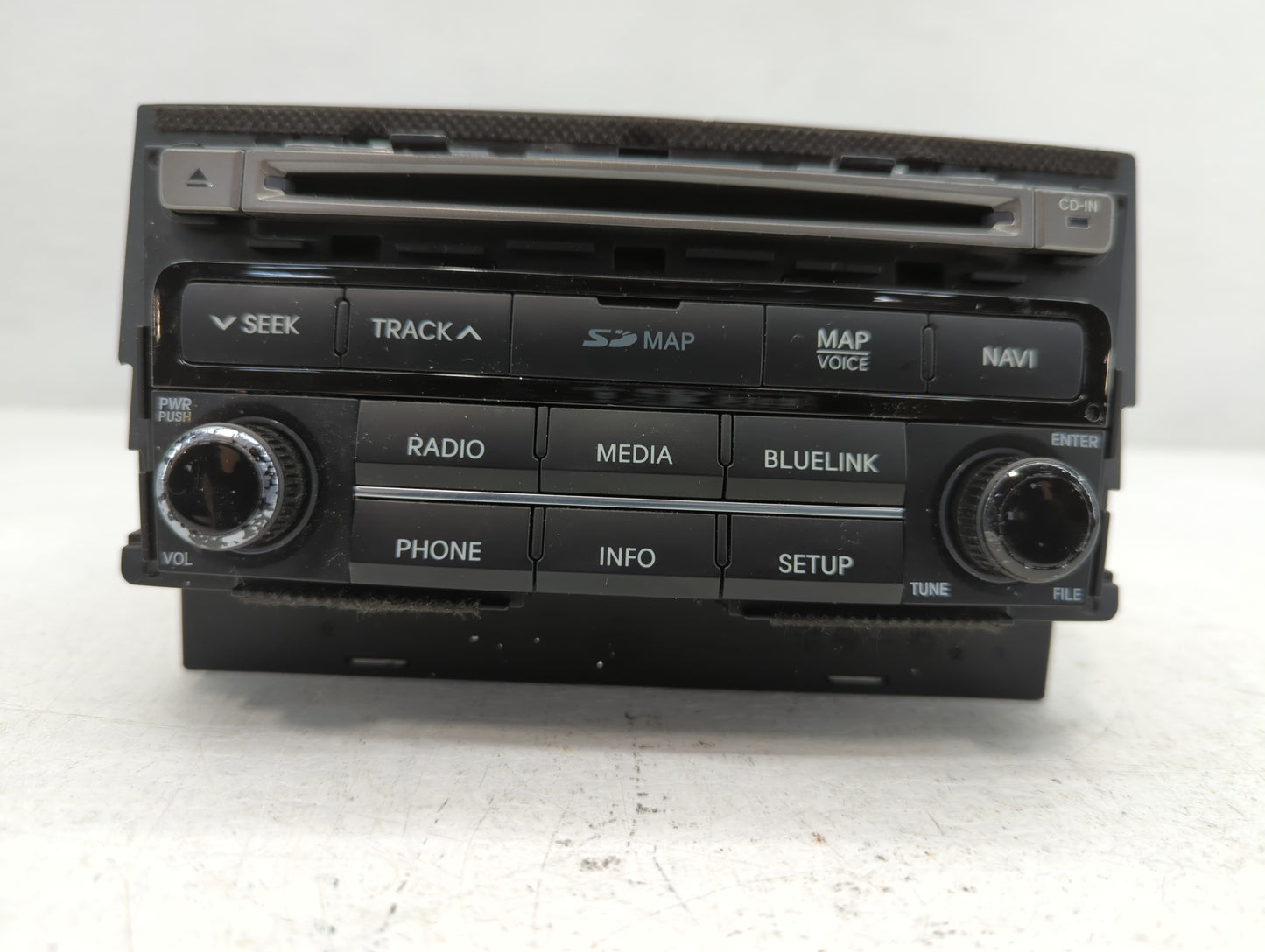 2015-2017 Hyundai Azera Radio AM FM Cd Player Receiver Replacement P/N:96560-3V531VD4 Fits Fits 2015 2016 2017 OEM Used Auto