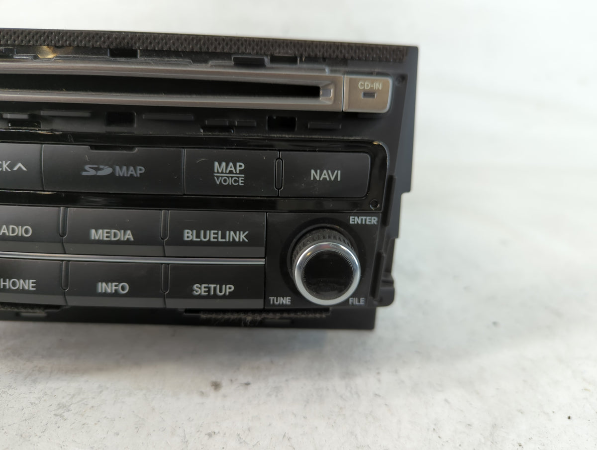 2015-2017 Hyundai Azera Am Fm Cd Player Radio Receiver 767051 - Oemusedautoparts1.com