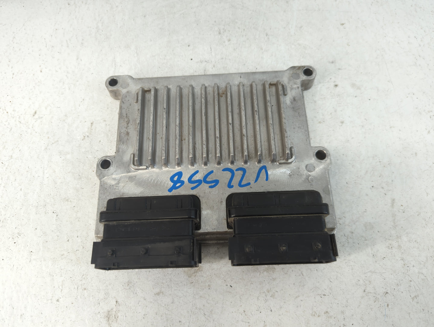 2015-2017 Hyundai Azera PCM Engine Control Computer ECU ECM PCU OEM P/N:28364829 0609 39172-3CTN1 Fits Fits 2015 2016 2017 O