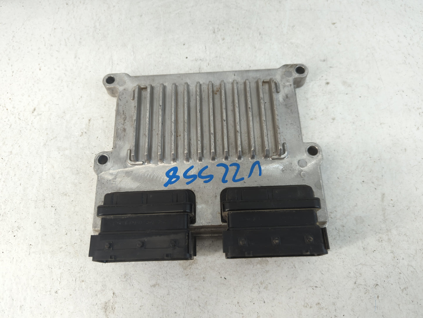 2015-2017 Hyundai Azera PCM Engine Control Computer ECU ECM PCU OEM P/N:28364829 0609 39172-3CTN1 Fits Fits 2015 2016 2017 O
