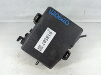 2015-2017 Hyundai Azera Fusebox Fuse Box Panel Relay Module P/N:91223 3V020 Fits Fits 2015 2016 2017 OEM Used Auto Parts - O