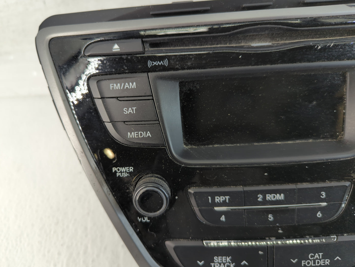 2014-2016 Hyundai Elantra Radio AM FM Cd Player Receiver Replacement P/N:96170-3X156GU Fits Fits 2014 2015 2016 OEM Used Aut
