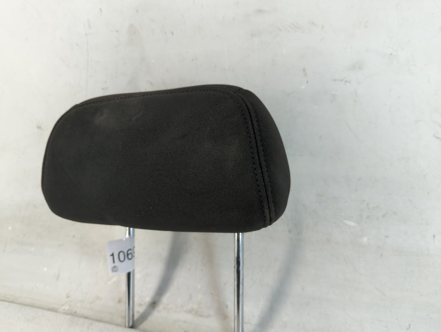 2016 Hyundai Elantra Headrest Head Rest Rear Seat Fits OEM Used Auto Parts - Oemusedautoparts1.com