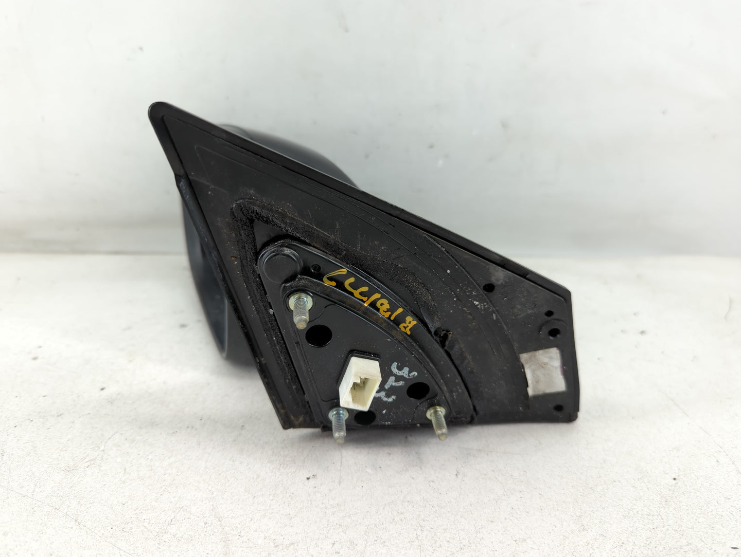 2014-2016 Hyundai Elantra Driver Side View Mirror - Left Door Mirror OEM Used - Oemusedautoparts1.com