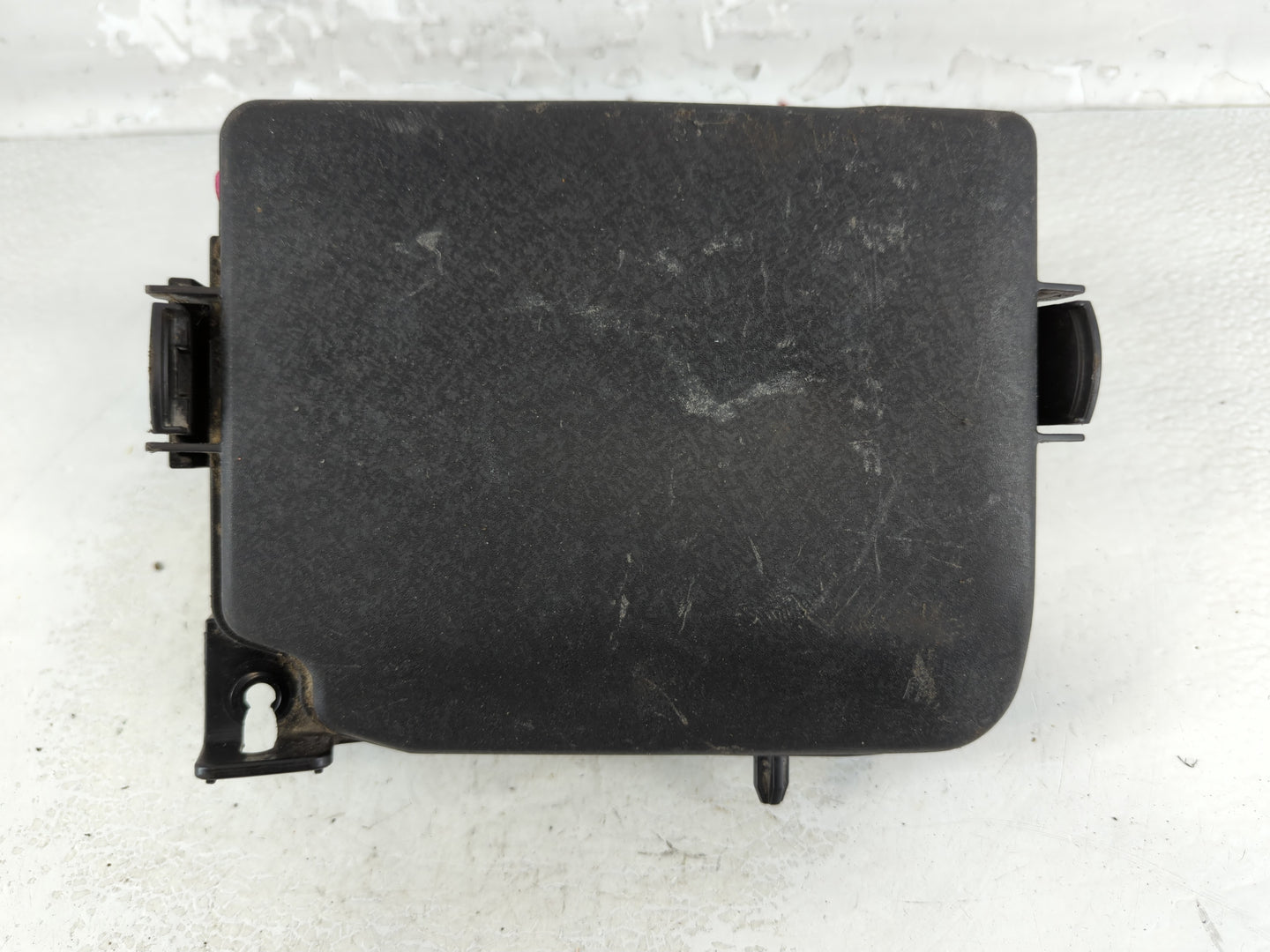 2014-2016 Hyundai Elantra Fusebox Fuse Box Panel Relay Module P/N:91265 3X020A 91951-3X710 Fits Fits 2014 2015 2016 OEM Used