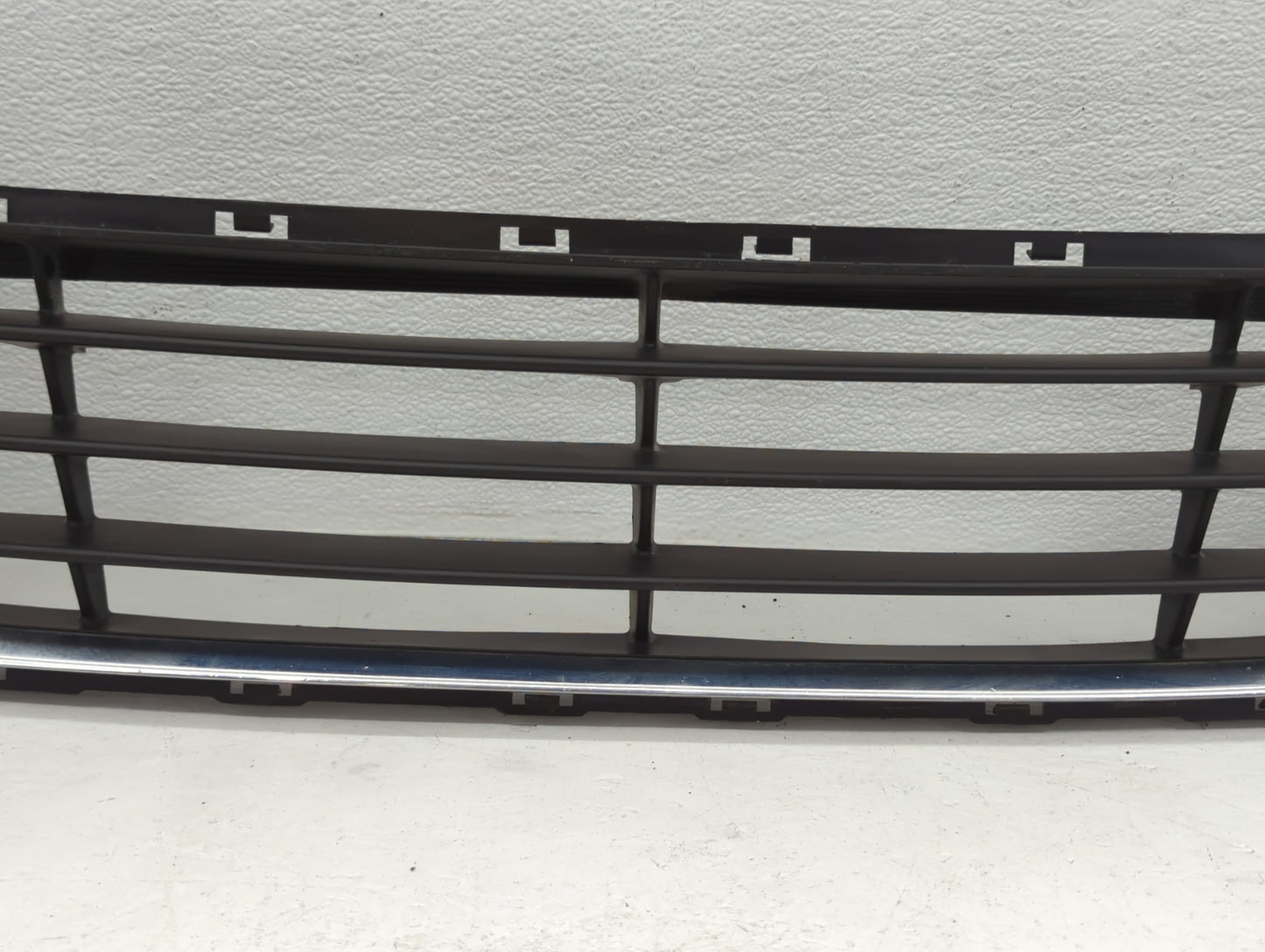 Hyundai Elantra Front Grille Bumper Not Included - Oemusedautoparts1.com